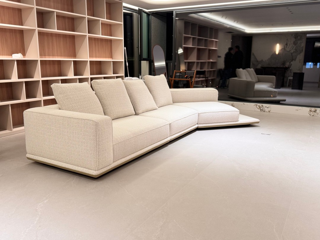 佛山市吉吉菲尚家具有限公司