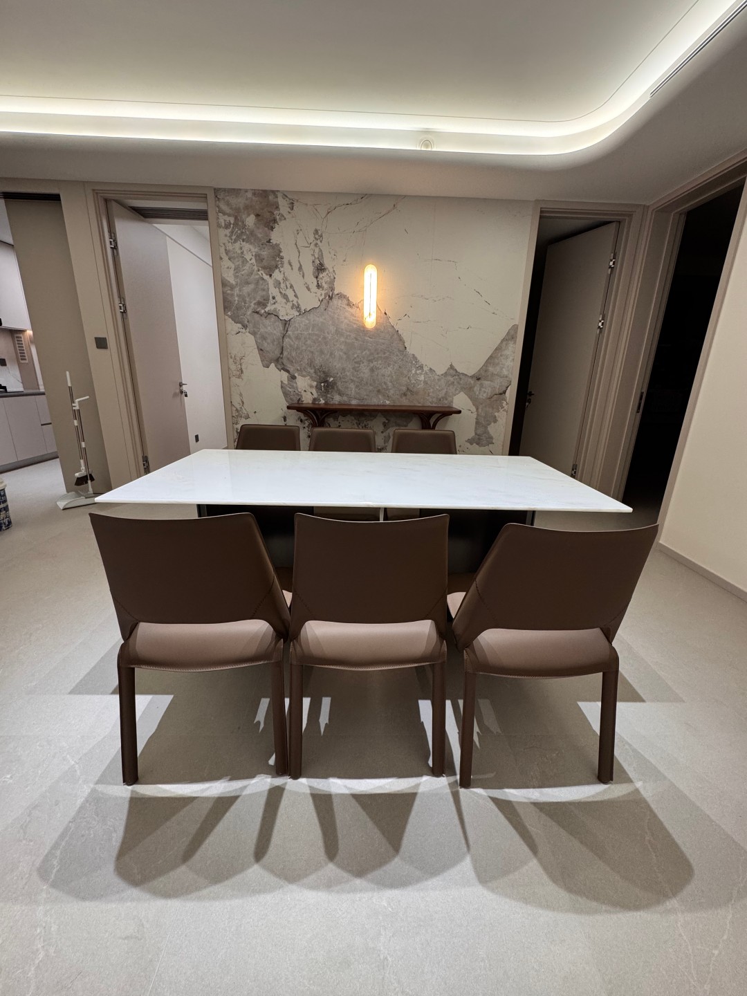 佛山市吉吉菲尚家具有限公司