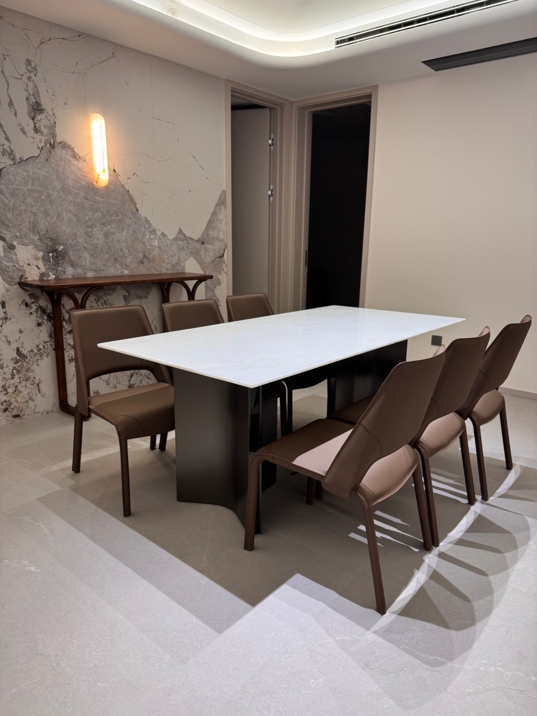 佛山市吉吉菲尚家具有限公司