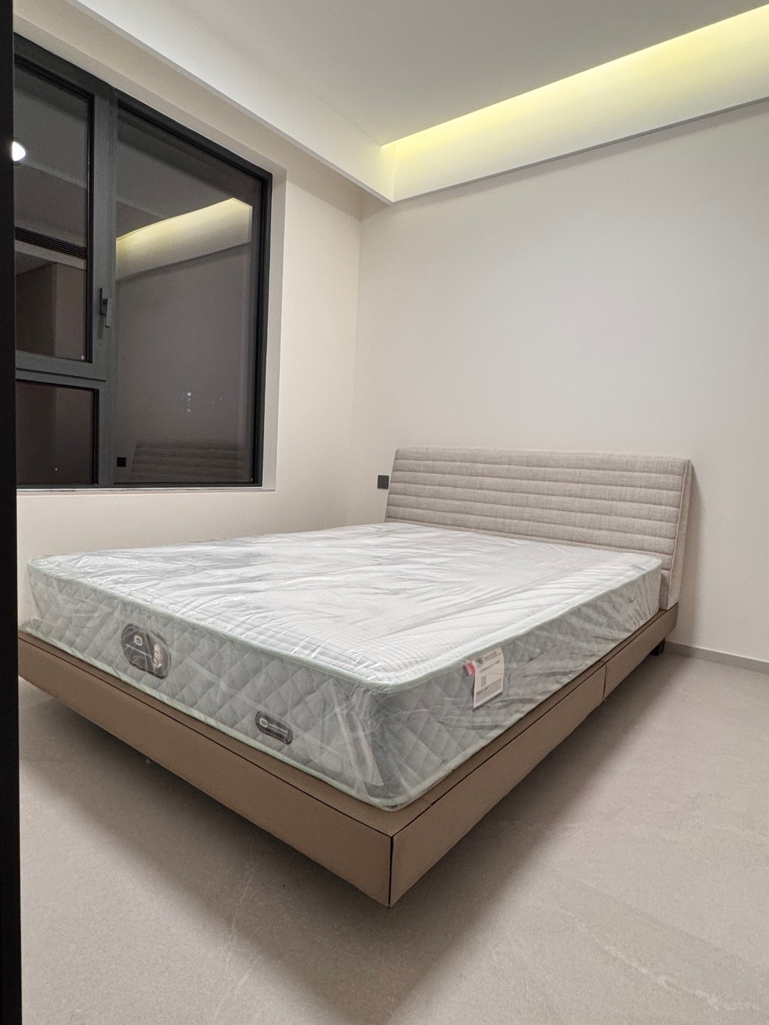 佛山市吉吉菲尚家具有限公司