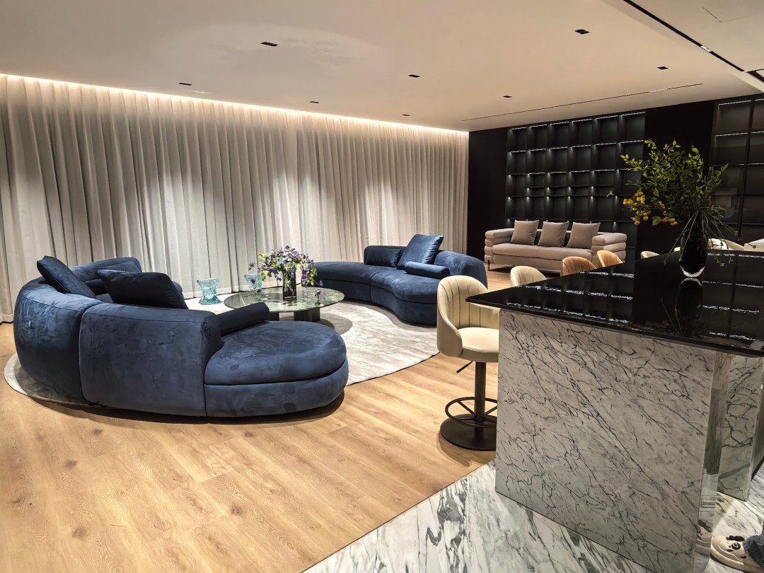 佛山市吉吉菲尚家具有限公司