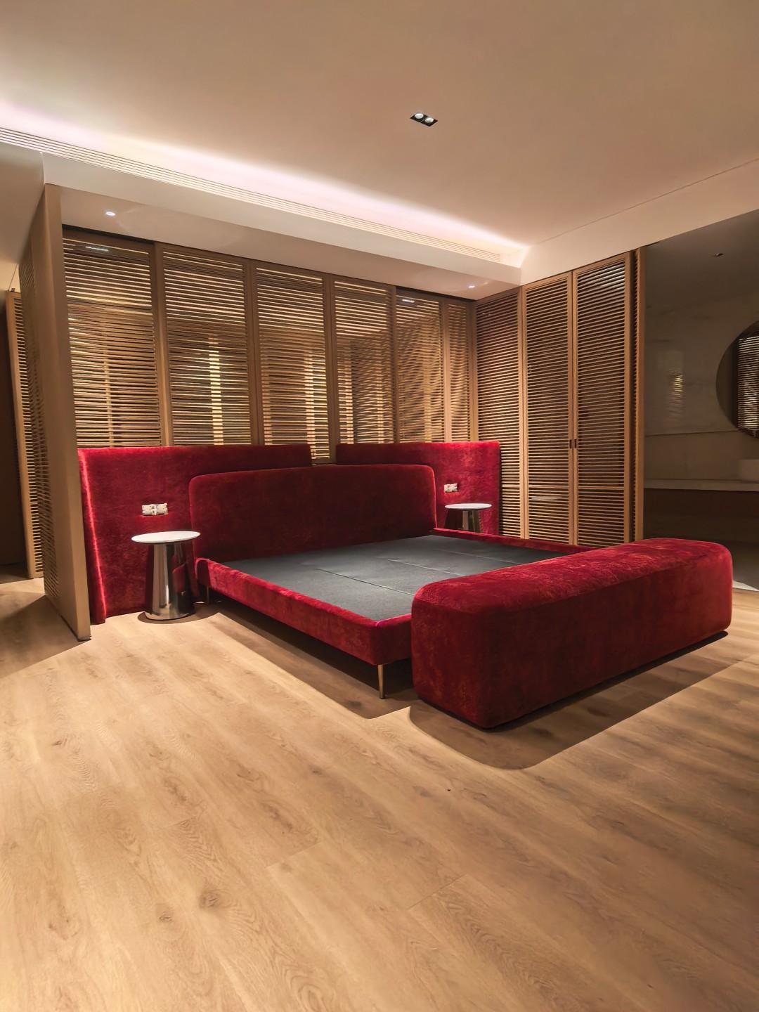 佛山市吉吉菲尚家具有限公司