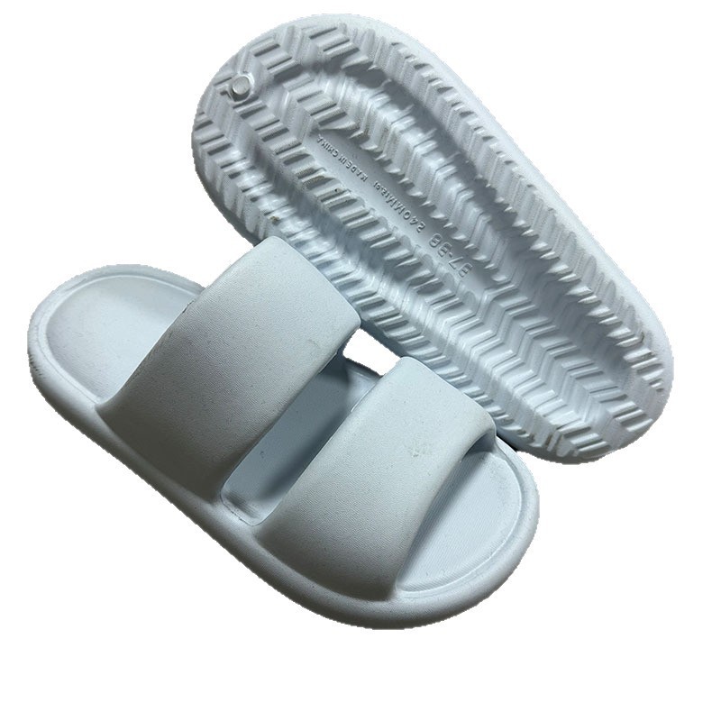 1769745516623915.jpg 雅购特拖鞋