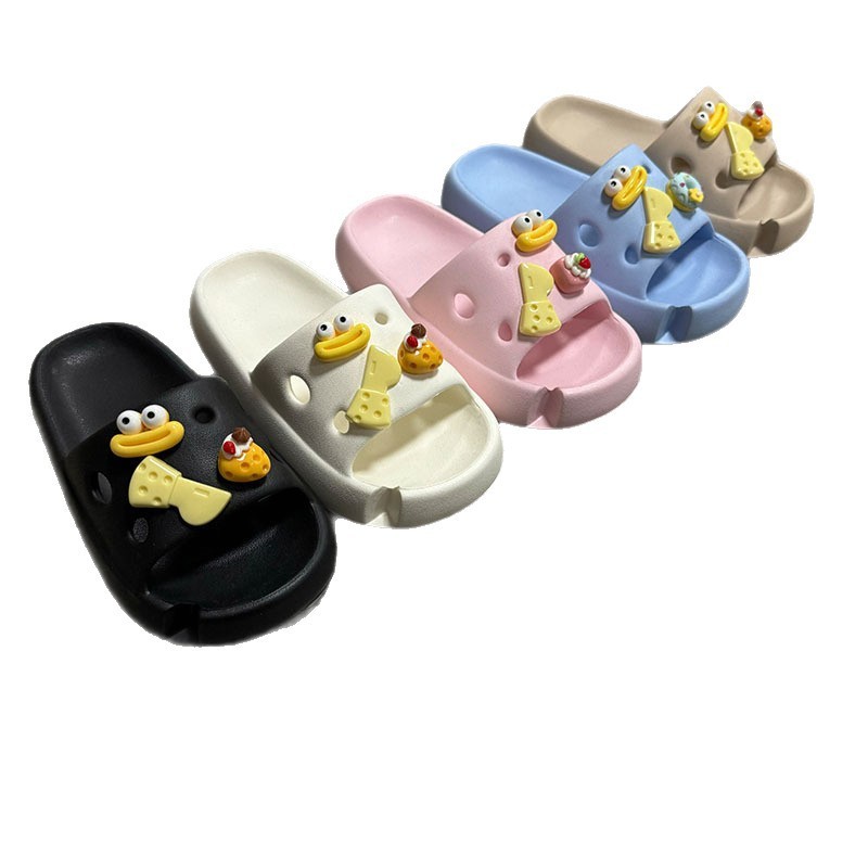 1769757388739249.jpg 雅购特拖鞋