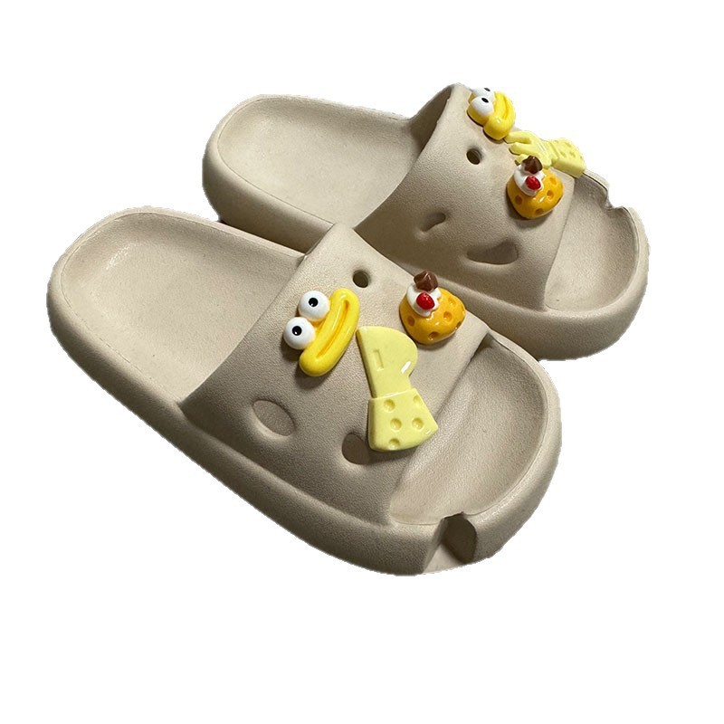 1769757407277742.jpg 雅购特拖鞋