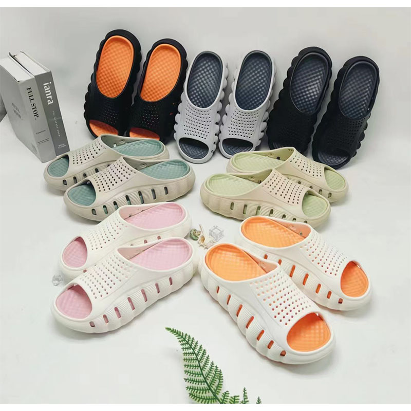 1769826471279351.jpg 雅购特拖鞋