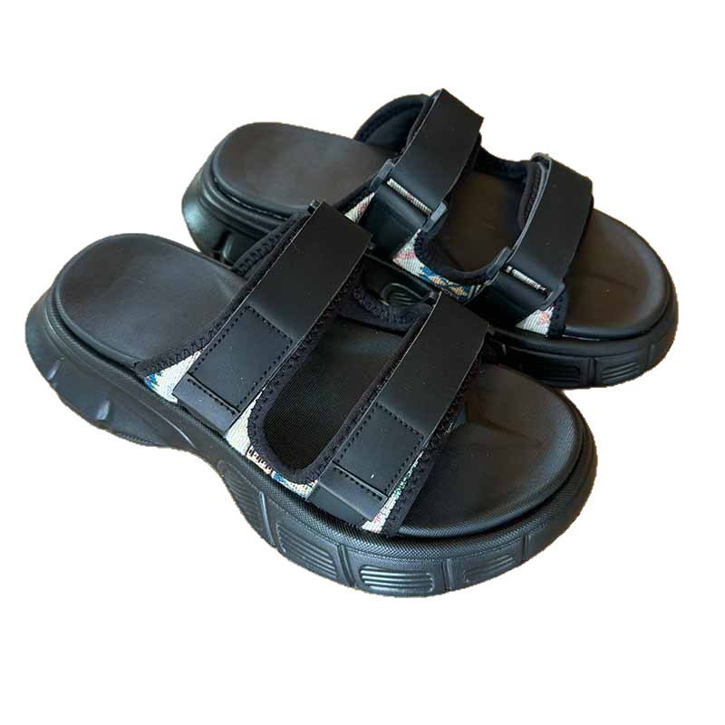 1770021597230562.jpg 雅购特拖鞋