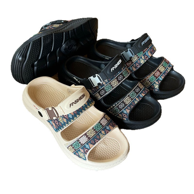 1770022142596470.jpg 雅购特拖鞋