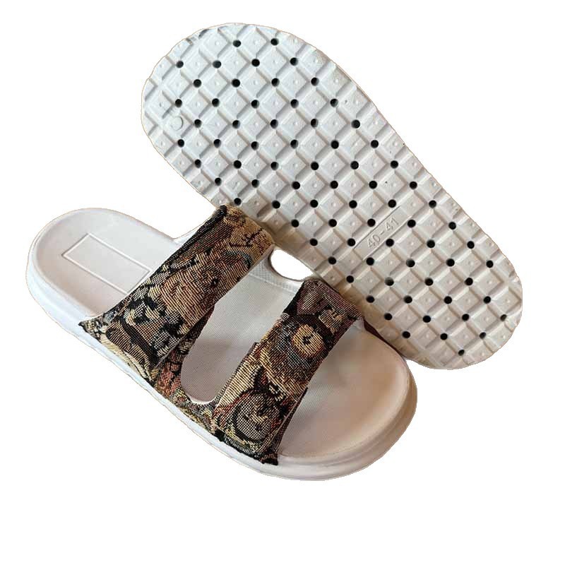 1770080065549716.jpg 雅购特拖鞋