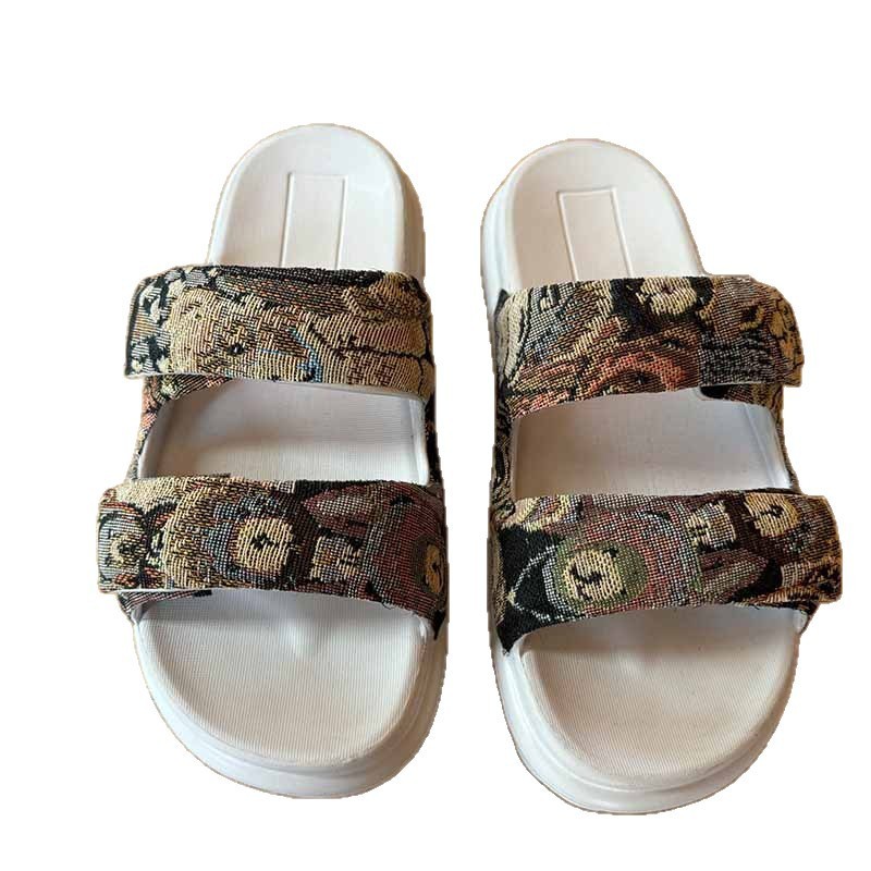 1770080065984500.jpg 雅购特拖鞋