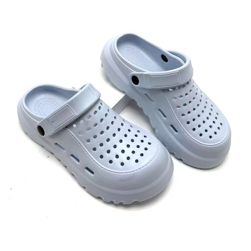 1770084070685676.jpg 雅购特拖鞋