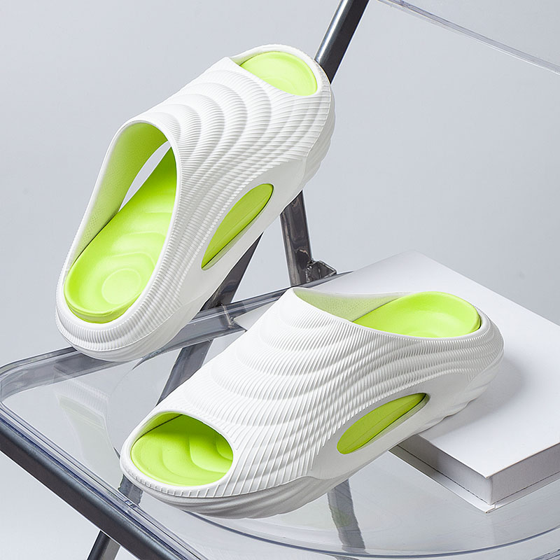 1770174041692152.jpg 雅购特拖鞋