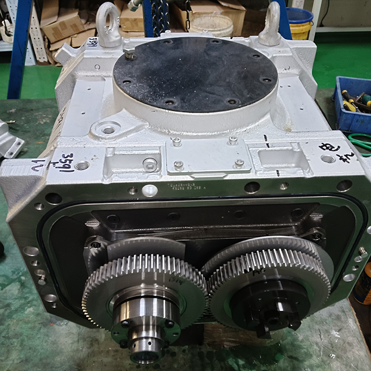 爱德华真空泵维修