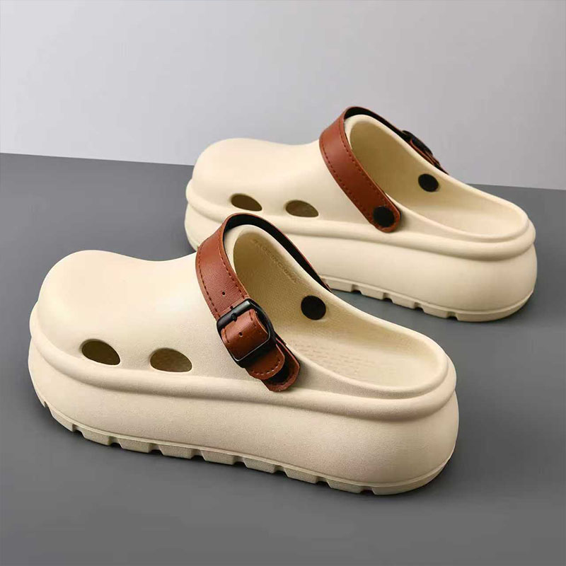 1770369548327457.jpg 雅购特拖鞋