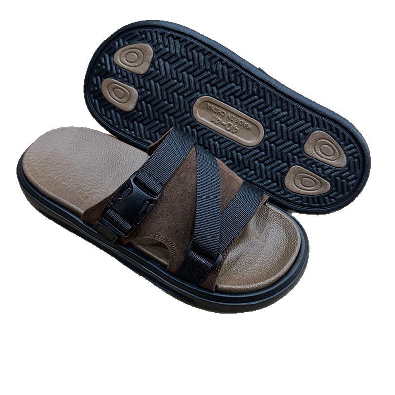 1770431921257929.jpg 雅购特拖鞋