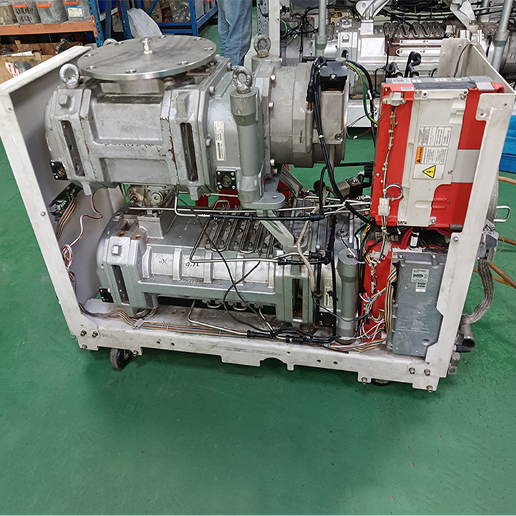 1771985182924225.jpg 厦门真空泵维修