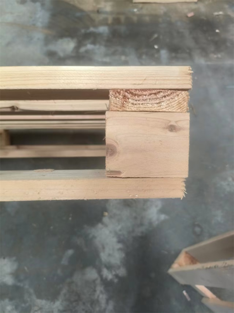 原松木川字型熏蒸出口托盘