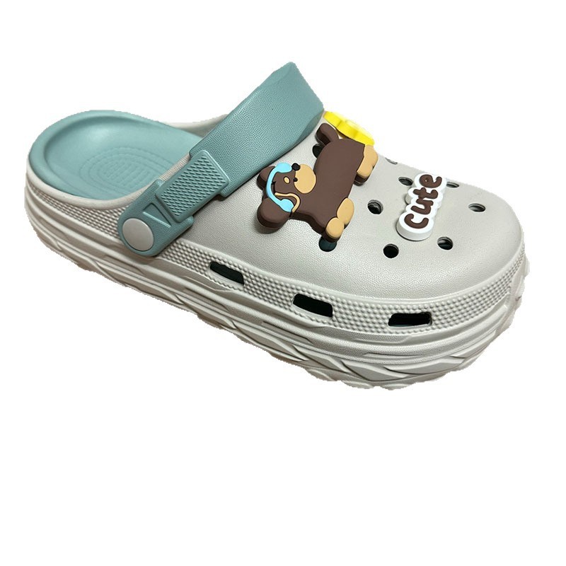 1772261483195657.jpg 雅购特拖鞋