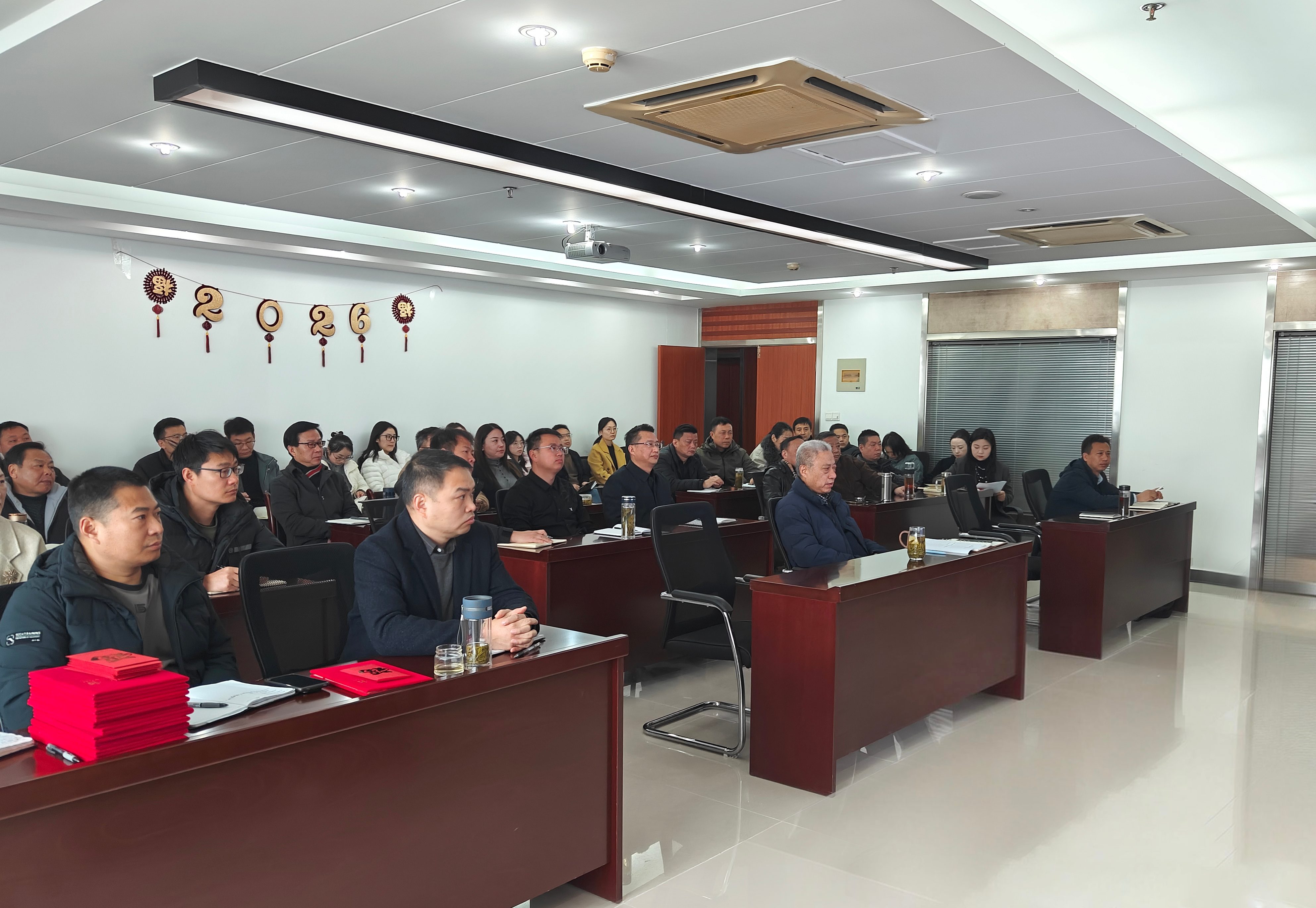 抢抓机遇，乘势而上，奋力实现跨越式发展丨雷克环境召开2026年度工作会议