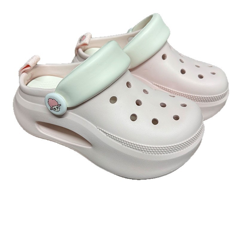 1772415116429787.jpg 雅购特拖鞋