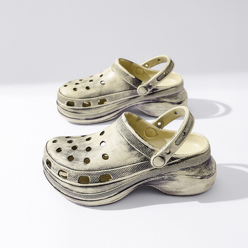 1772587941474814.jpg 雅购特拖鞋