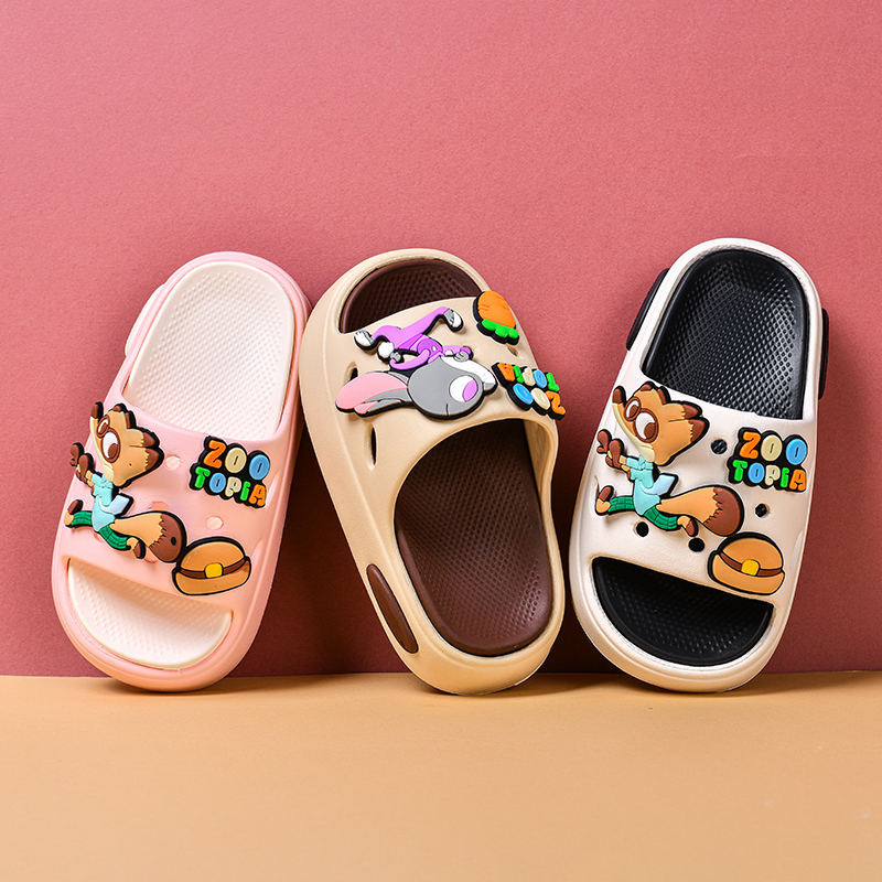 1772676595956198.jpg 雅购特拖鞋