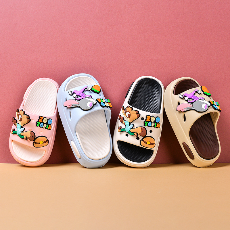 1772676802267622.jpg 雅购特拖鞋