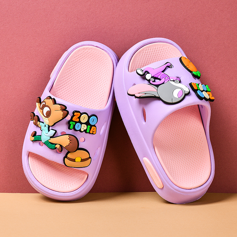 1772676810839684.jpg 雅购特拖鞋