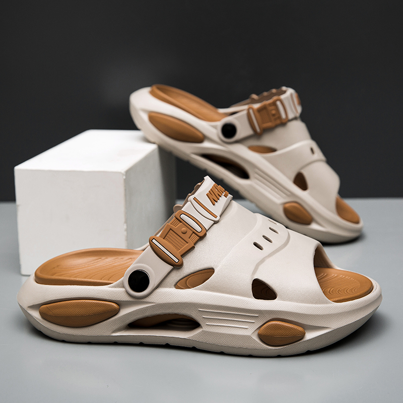 1772690985548137.jpg 雅购特拖鞋