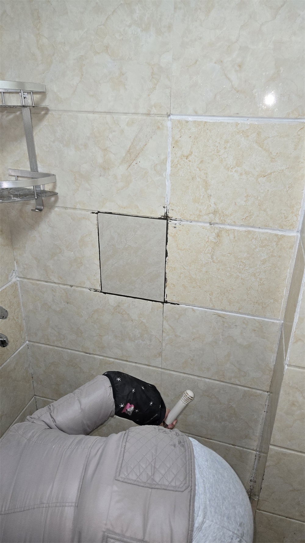 热水管漏水精 准定位维修