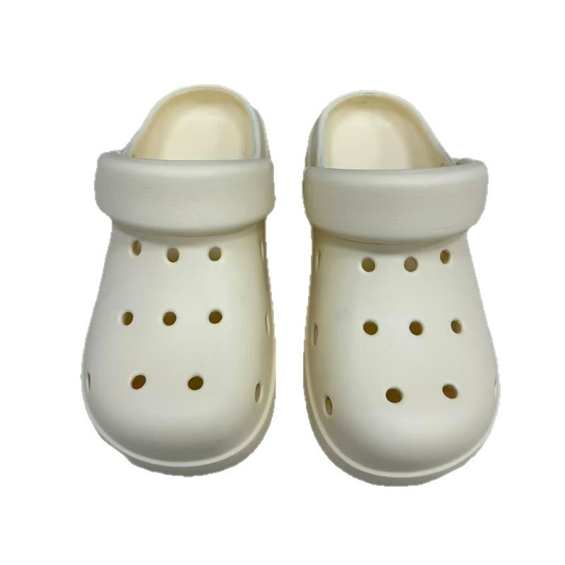 1773020308466601.jpg 雅购特拖鞋