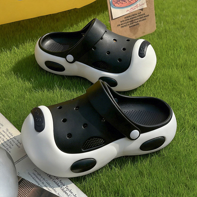 1773106185670215.jpg 雅购特拖鞋