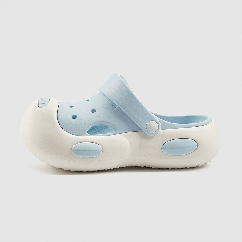 1773106186945052.jpg 雅购特拖鞋