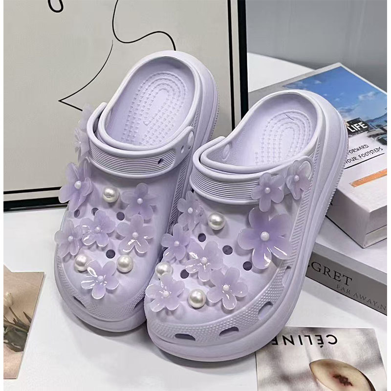 1773125242339135.jpg 雅购特拖鞋