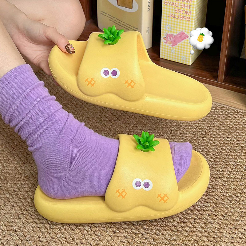 1773130544910440.jpg 雅购特拖鞋