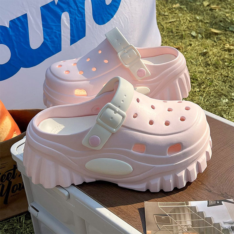 1773131807960883.jpg 雅购特拖鞋