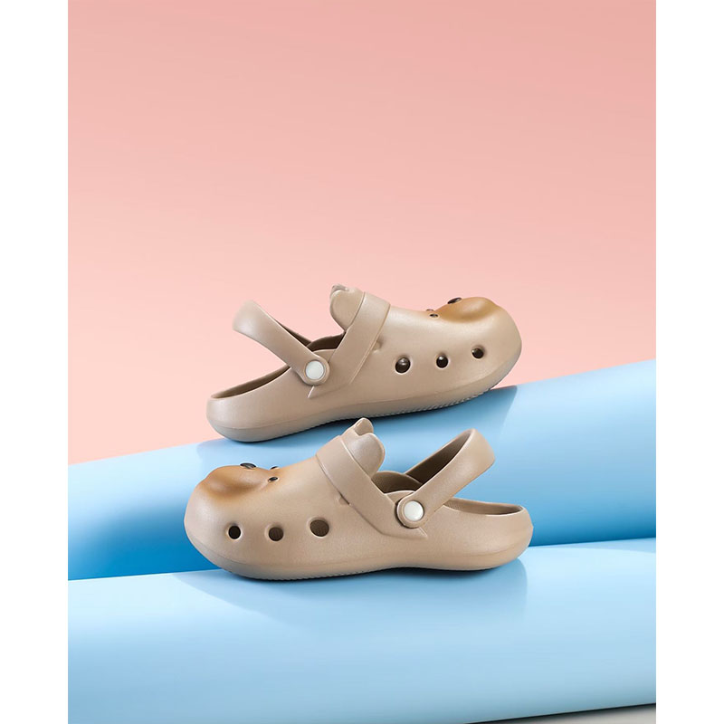 1773286779384218.jpg 雅购特拖鞋