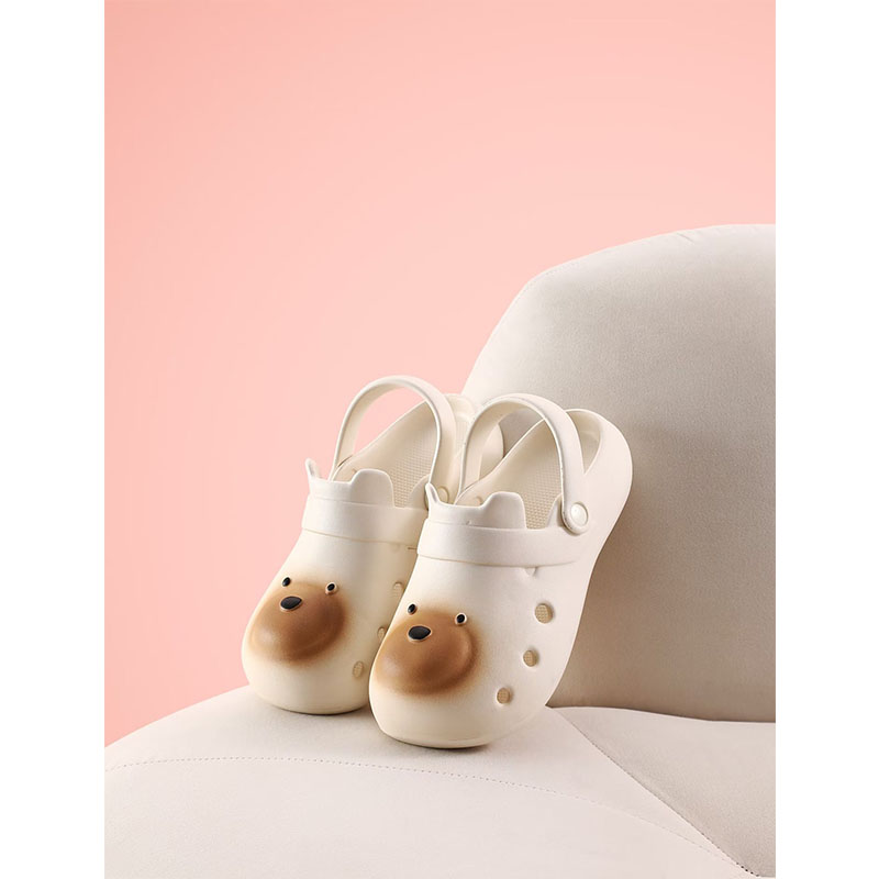 1773286779629461.jpg 雅购特拖鞋