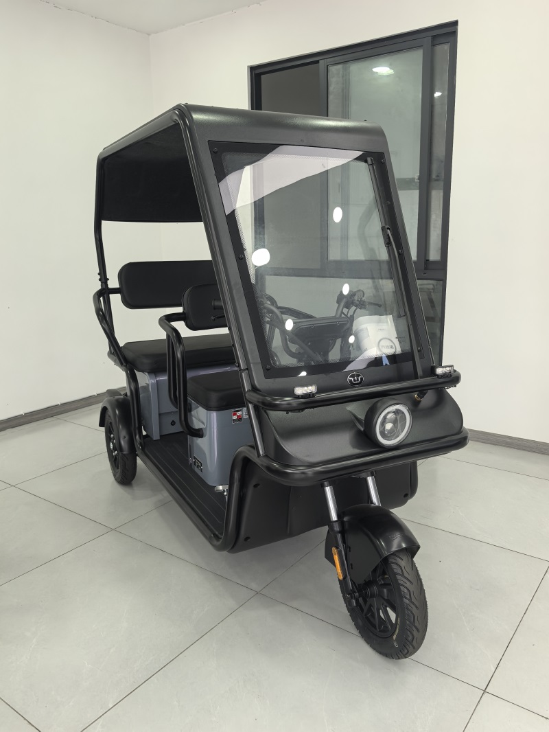 万仕达 570  U光浅银灰 亚黑