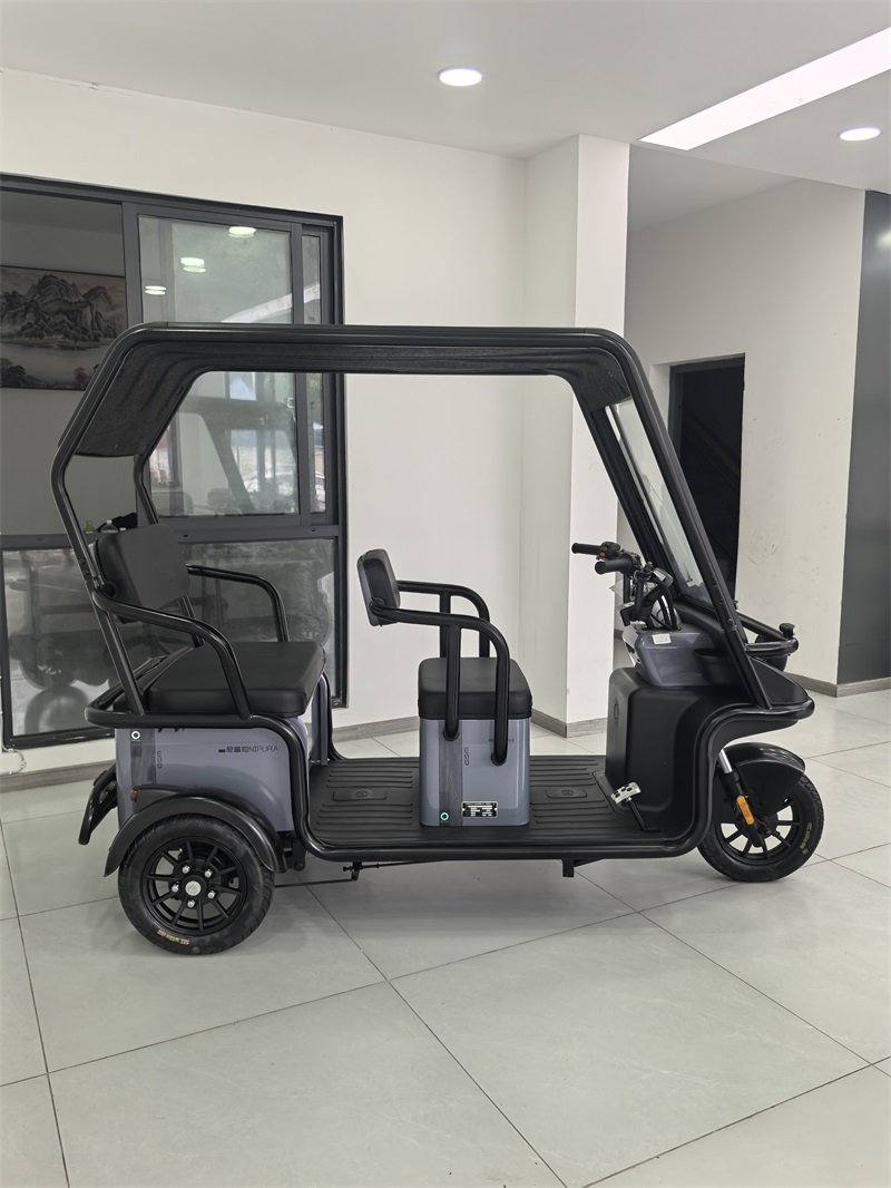 万仕达 570  U光浅银灰 亚黑