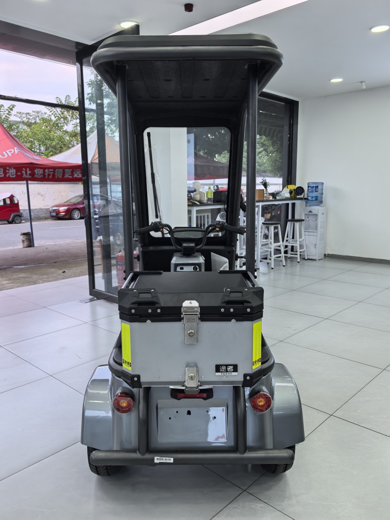 万仕达 斗号机器人 灰