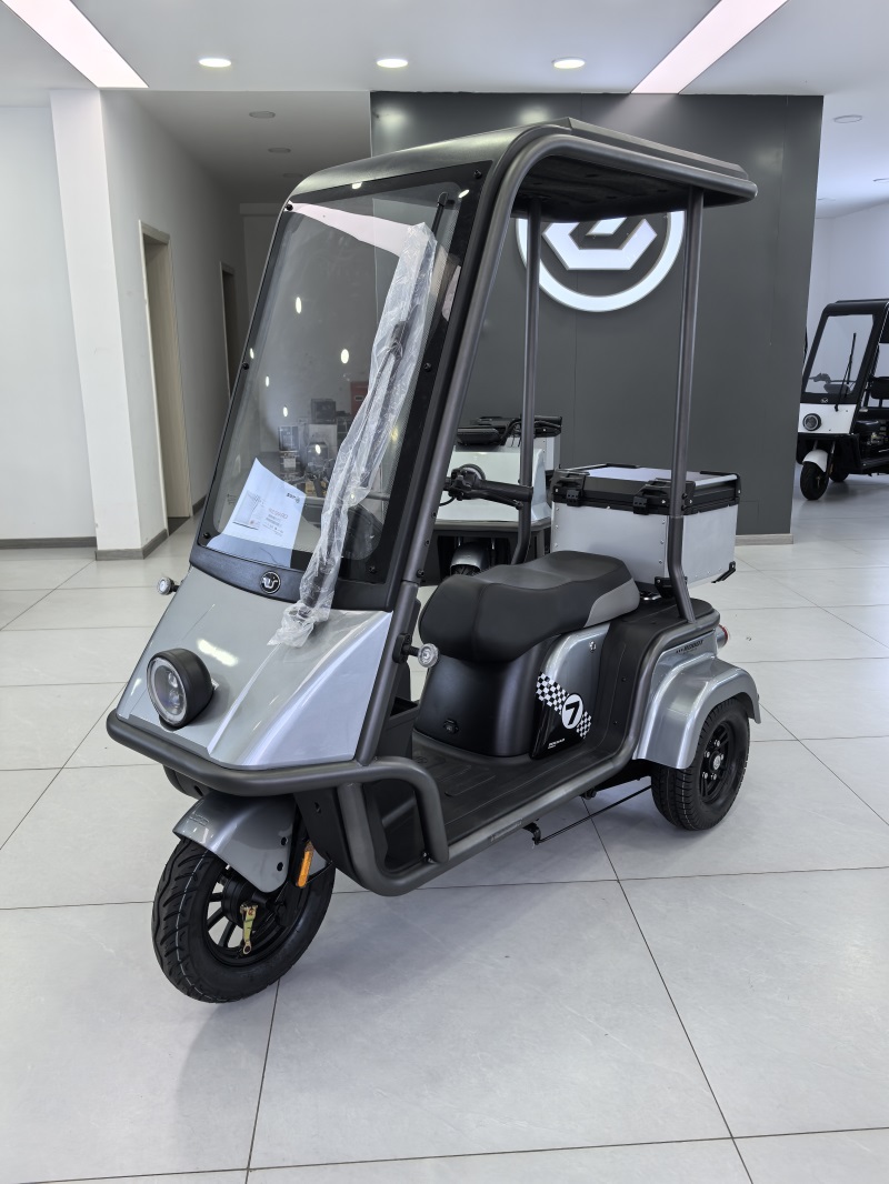 万仕达 斗号机器人 灰