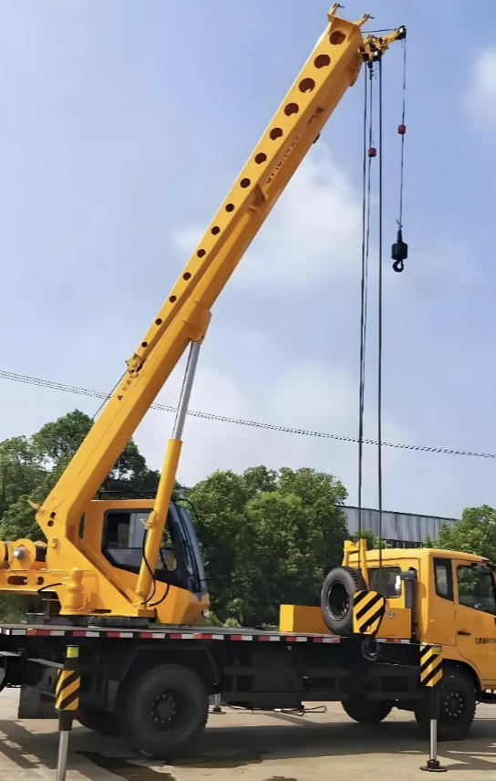 吊车（汽车吊）