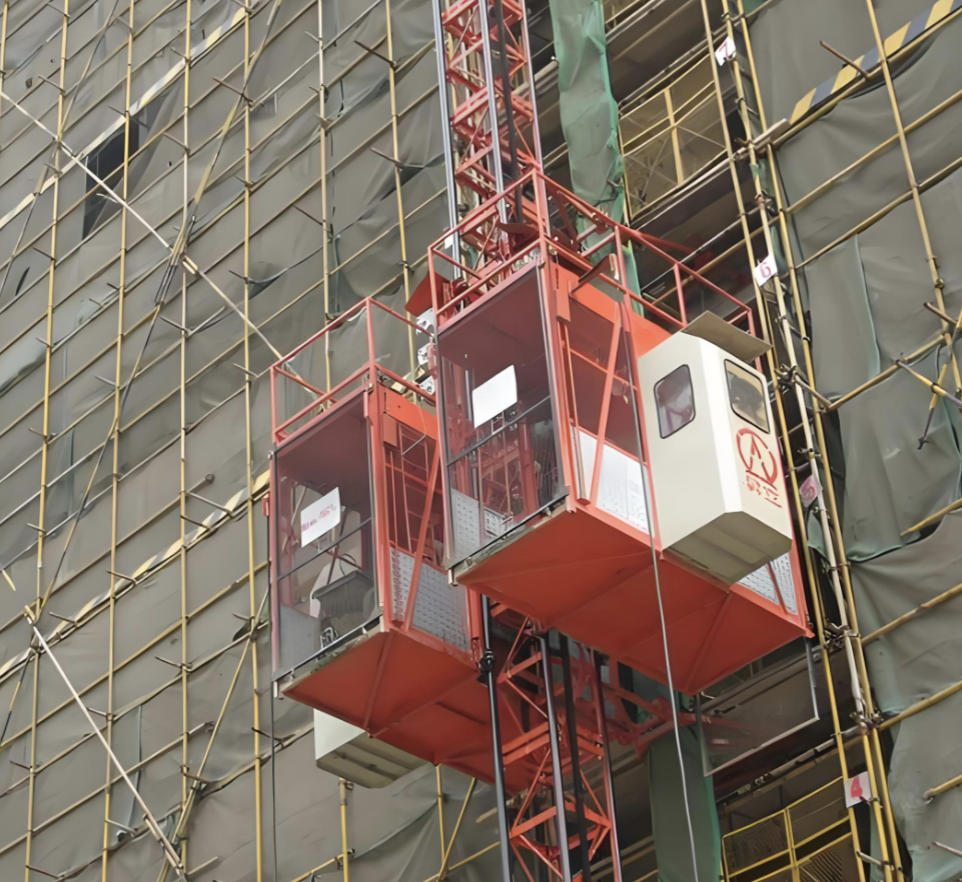 施工电梯