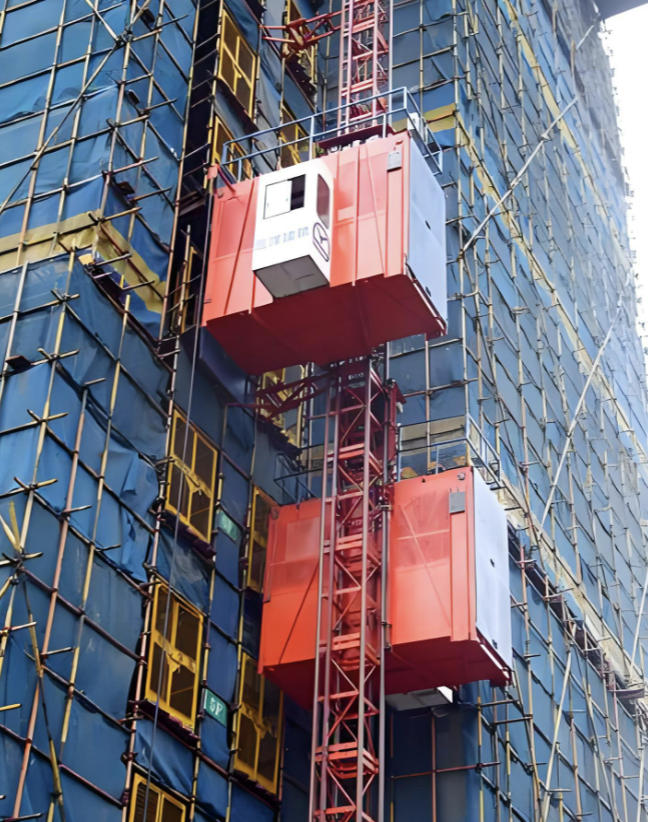 施工电梯