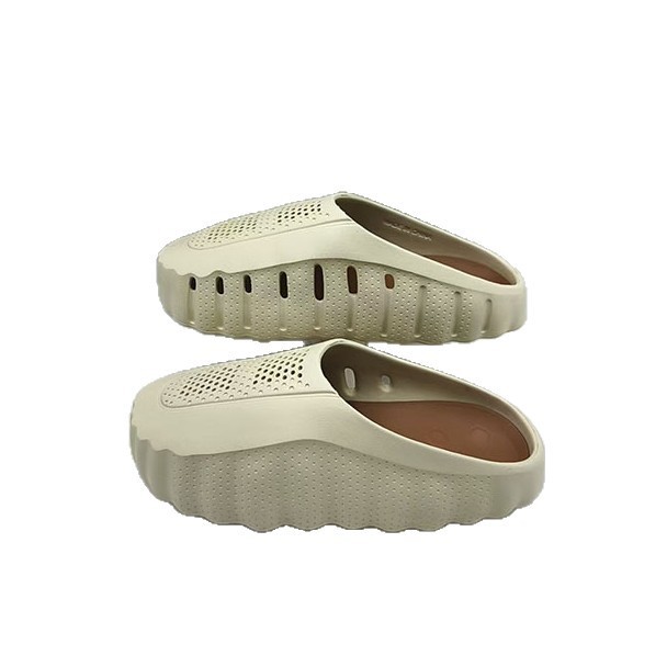 1773537457602906.jpg 雅购特拖鞋