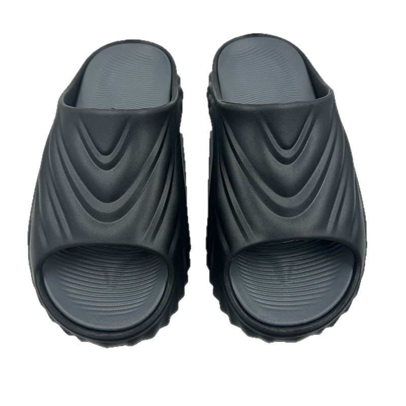 1773566687867339.jpg 雅购特拖鞋