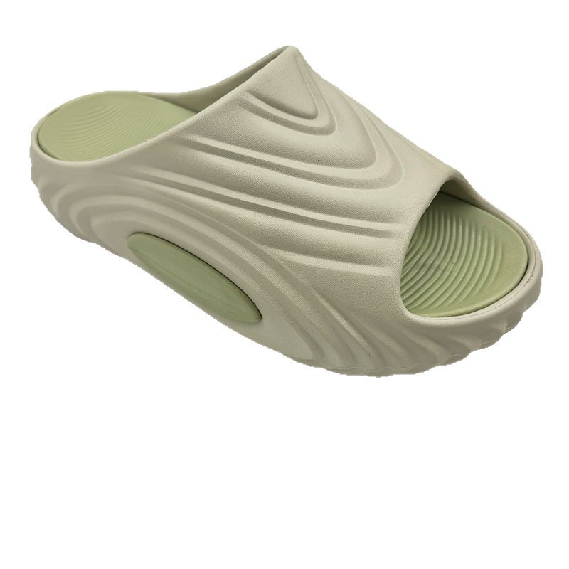 1773566696950207.jpg 雅购特拖鞋