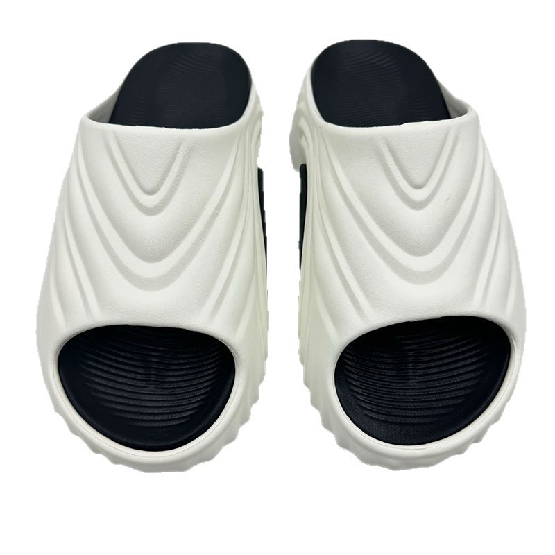 1773566702254890.jpg 雅购特拖鞋