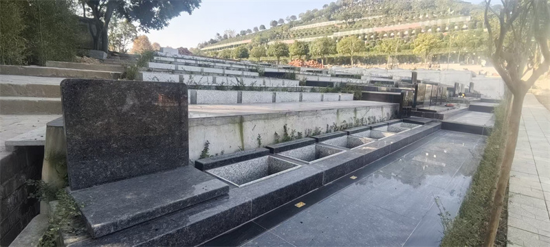 檀木苑：丁山癸向（坐南朝北）